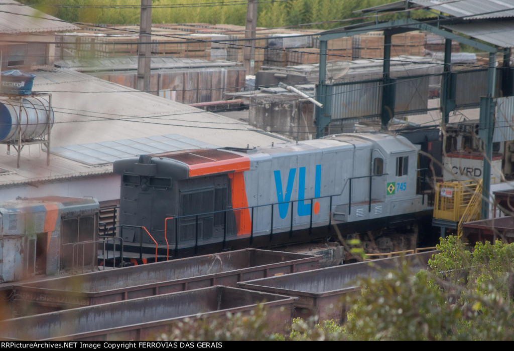 VLI 745 passando por Reforma na Oficina Engenheiro Bhering. 